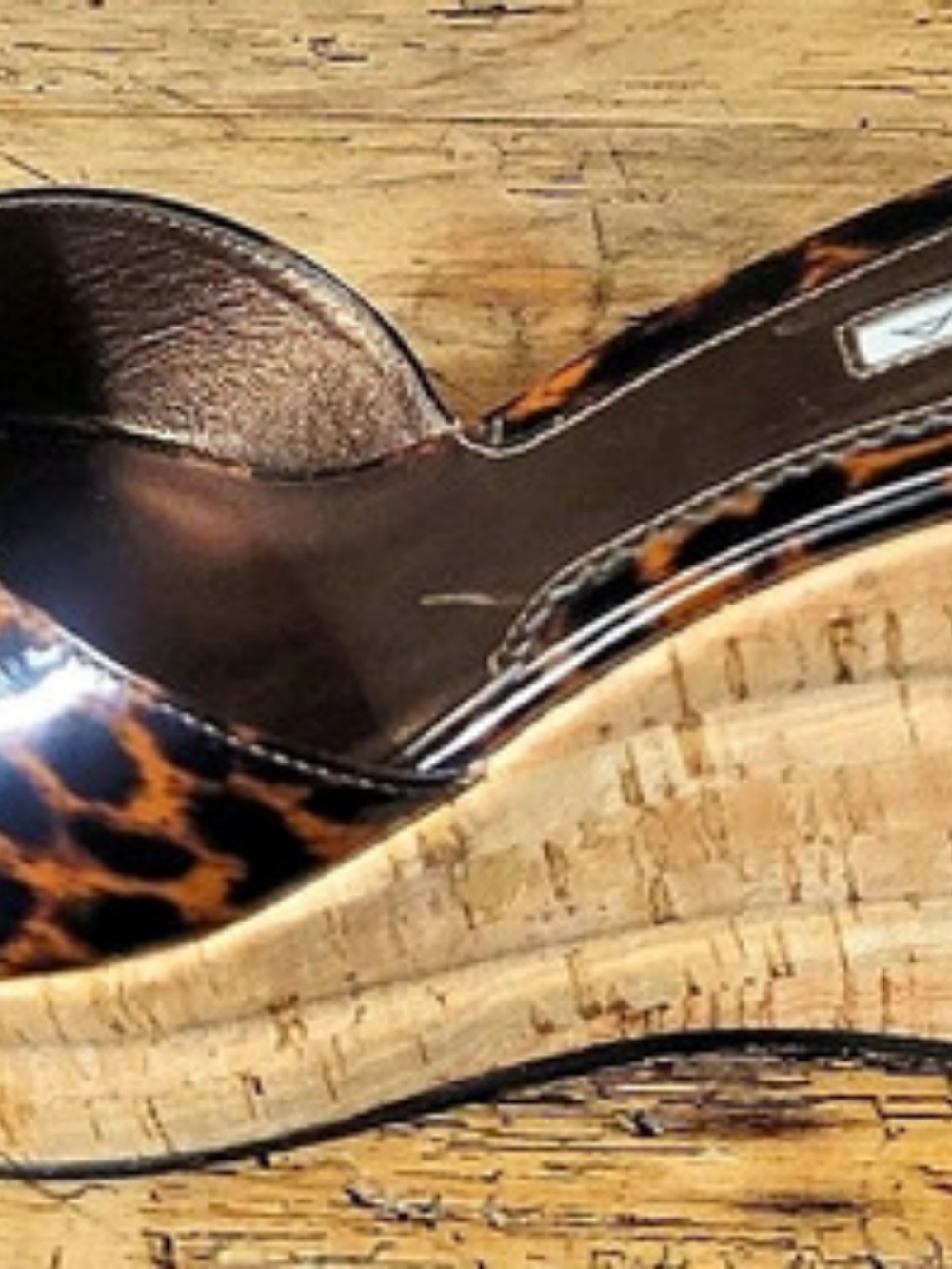 NEW Via Spiga Patent Leather Leopard Print Cork Wedge Sandals US 11M